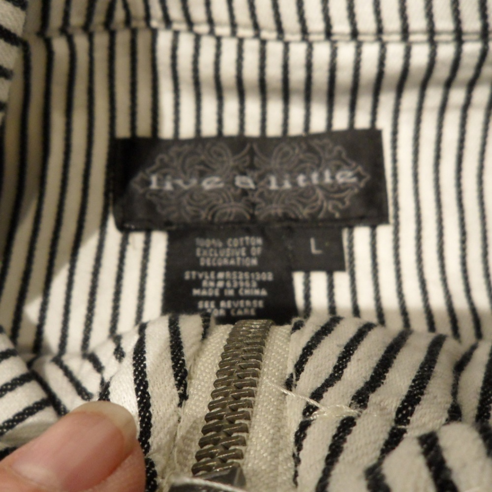 Jacket - Picture 2 of 4